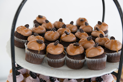 Enticing sweets 2 2017