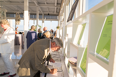 Enticing 2017 silent auction