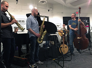 Trepanning Trio at music hop